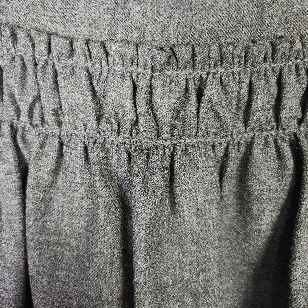 J. Crew Size 4 Shirred Wool Skirt Charcoal Gray A-Line Above Knee Pockets‎ #650